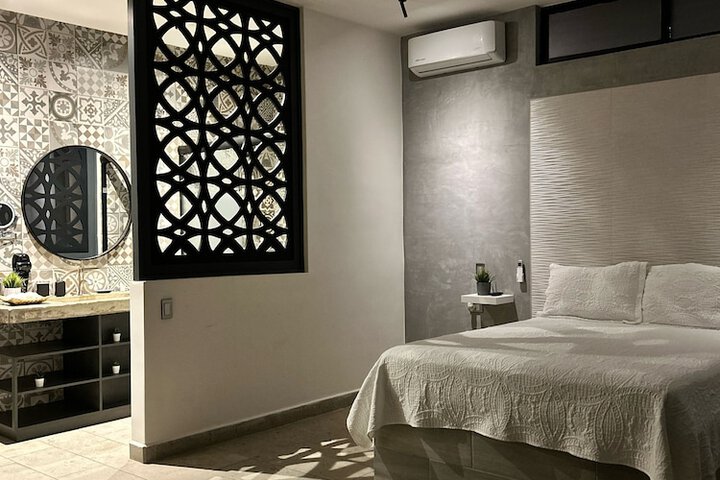 Room 15 of 85