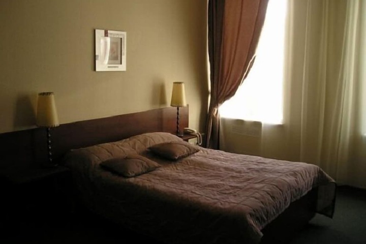 Room 8 of 59