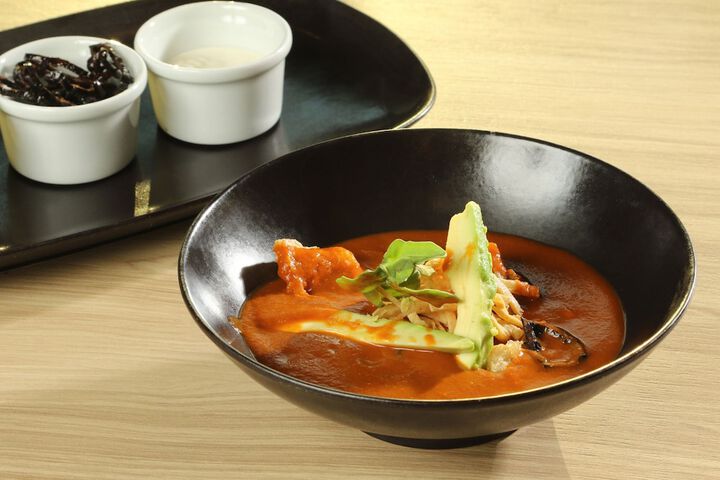 Dining 65 of 81