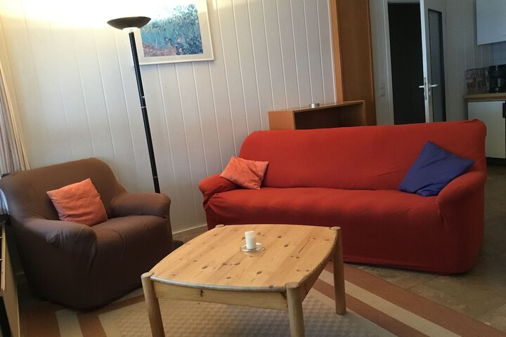 Room 14 of 32