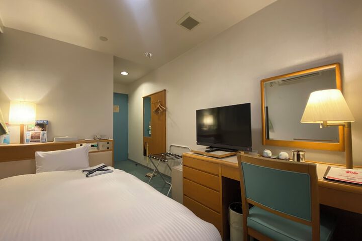 Room 19 of 45