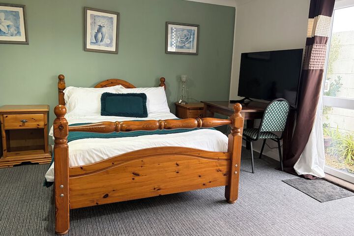 Room 34 of 73