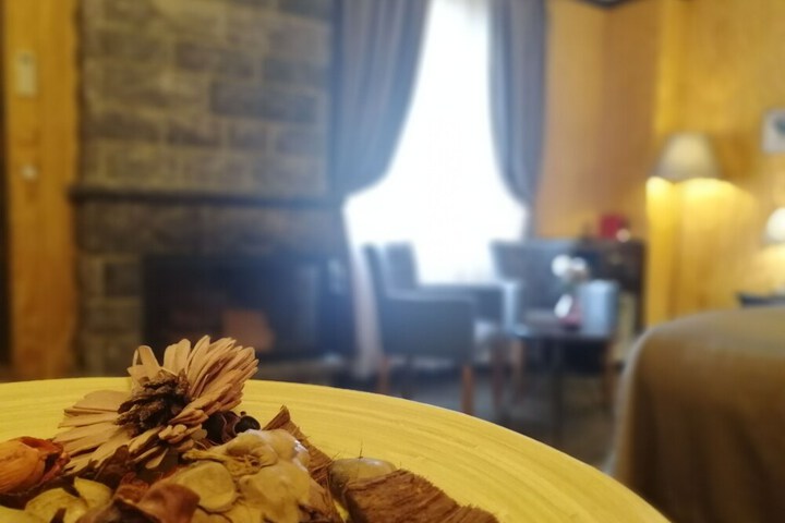 Room 7 of 46