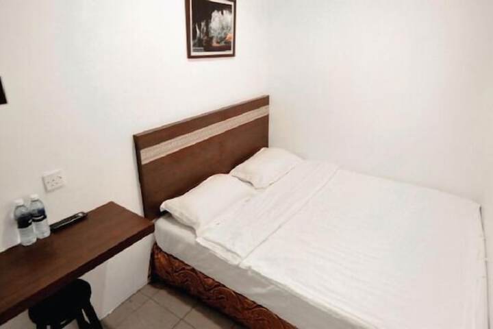 Room 3 of 4