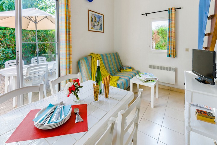 Dining Photos