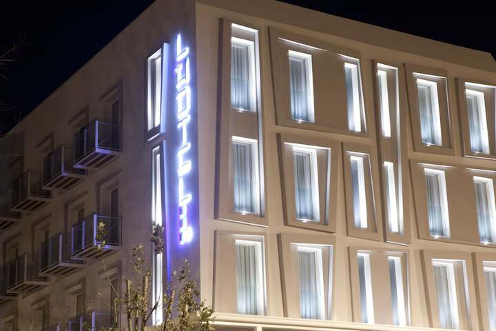 Front of property - evening/night
