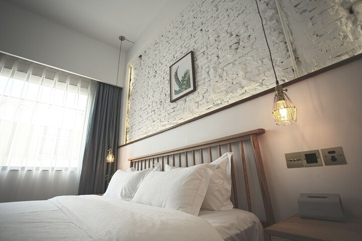 Room 9 of 58