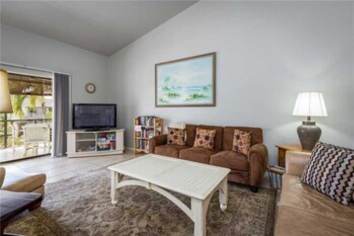 Room 14 of 19