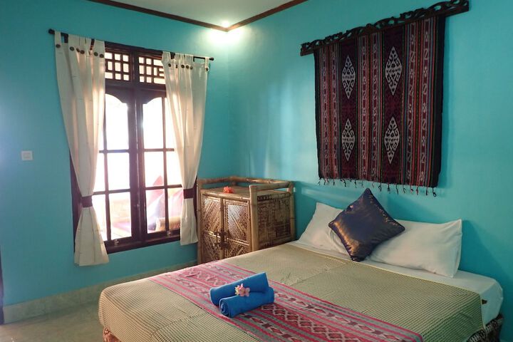 Room 10 of 87