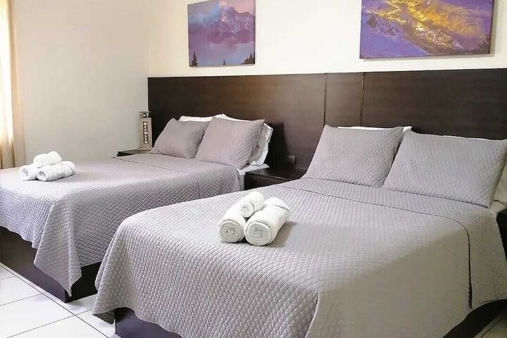 Room 5 of 34