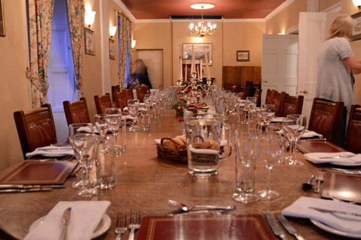Dining 58 of 103
