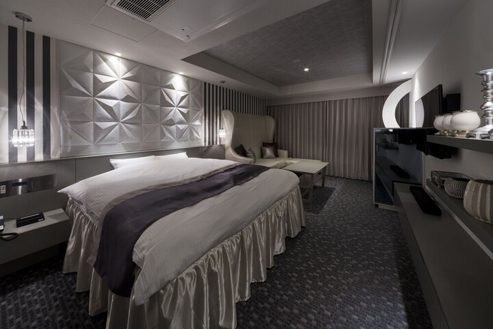 Room 22 of 73