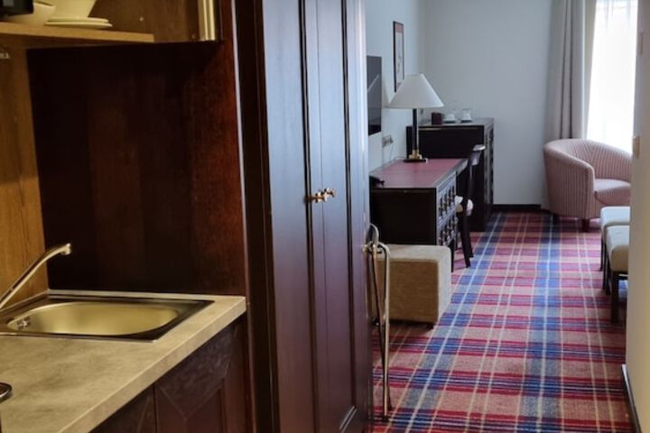 Room 59 of 124
