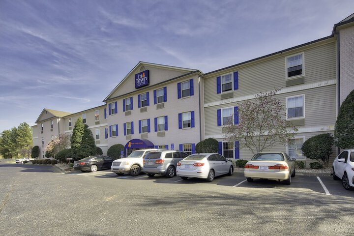 Hotel 27 of 27