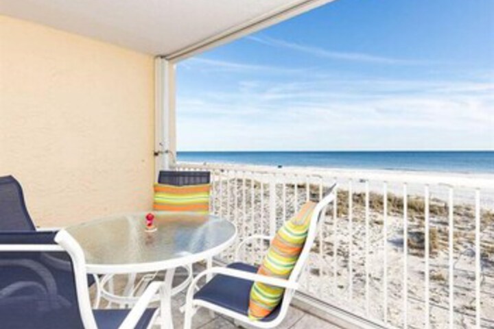 Terrace/Patio 20 of 360