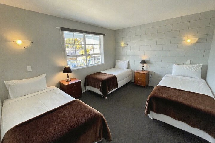 Room 16 of 65