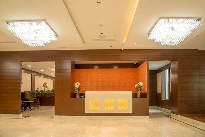 Hotel Interior 4 of 30