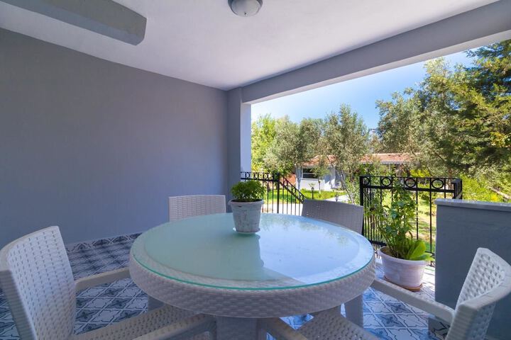 Terrace/Patio 12 of 22