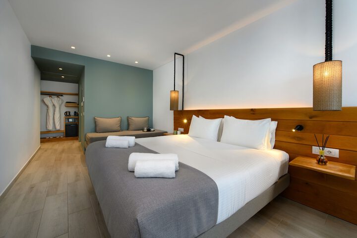 Room 4 of 56