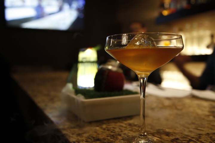 Lounge 66 of 80