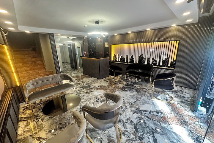 Room 42 of 56
