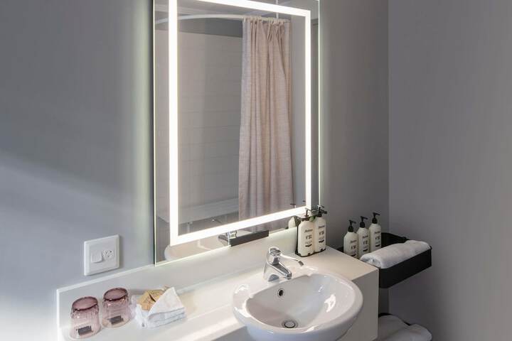 Bath Interior
