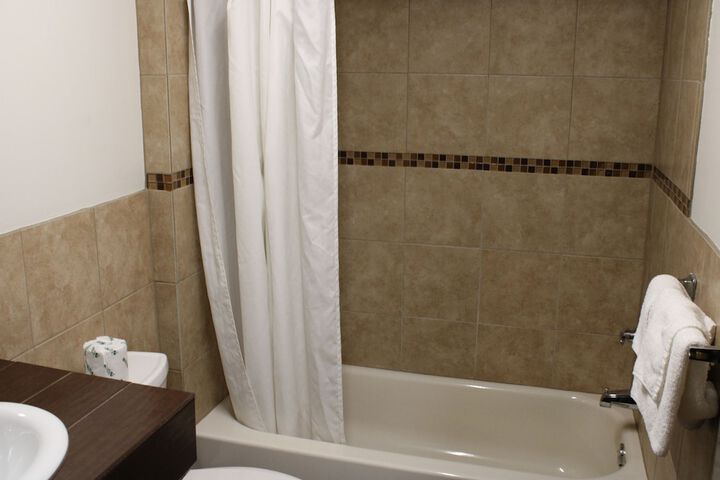 Room 8 of 19