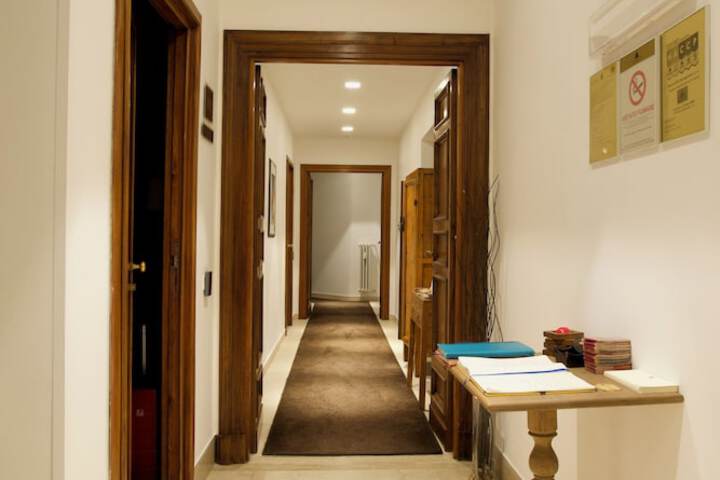 Hotel Interior 5 of 75