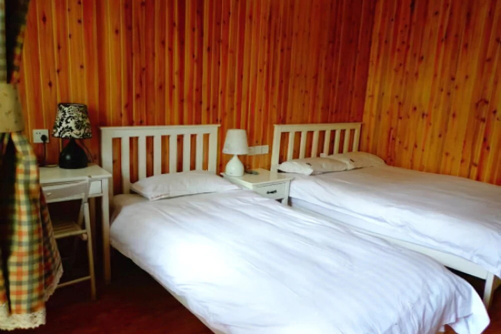 guest_rooms