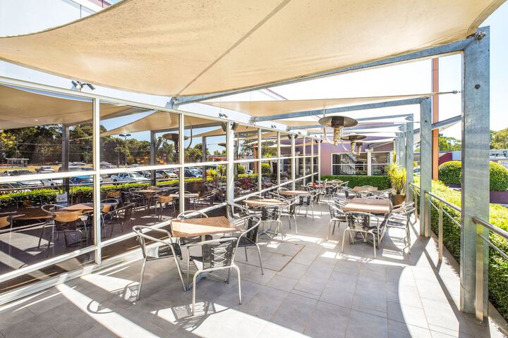 Terrace/Patio 26 of 27