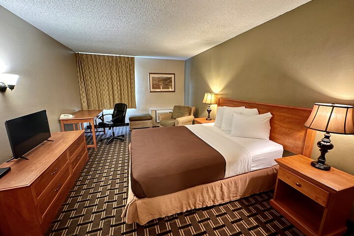 Room 11 of 49