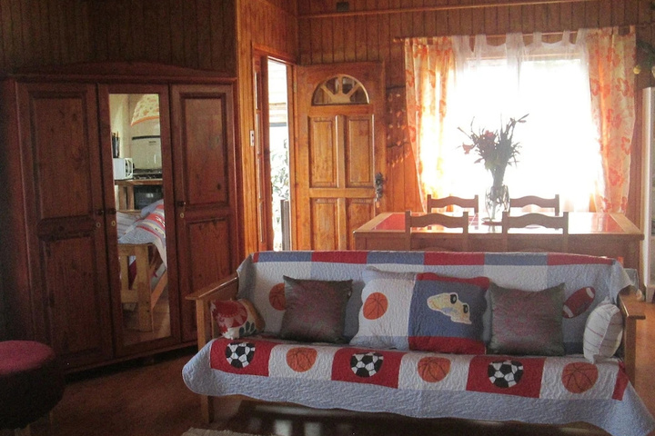 Room 5 of 15
