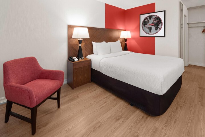 Room 22 of 58