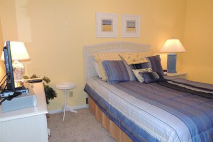 Room 27 of 28