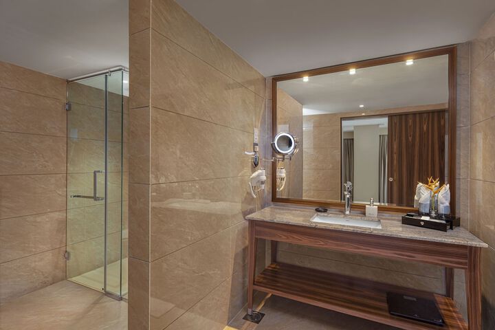 Clean Restrooms