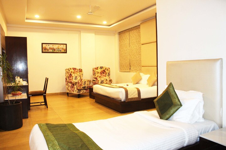 Room 21 of 84