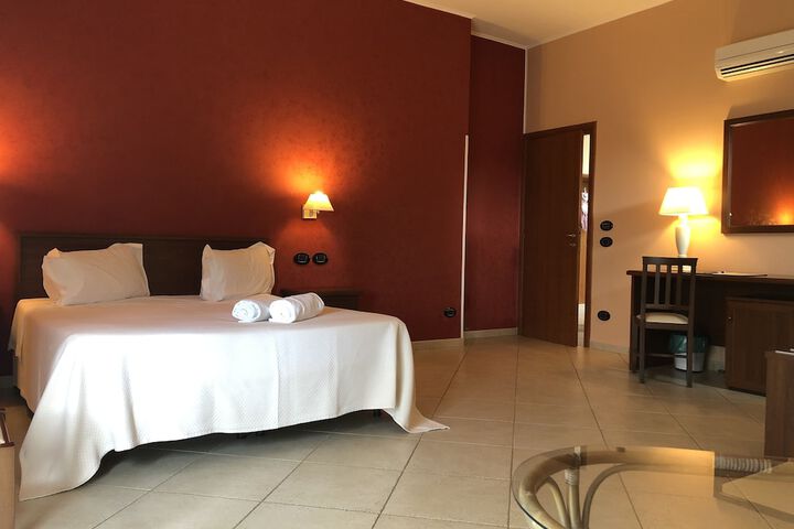 Room 10 of 55