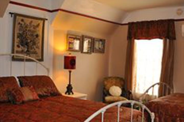 Room 10 of 39
