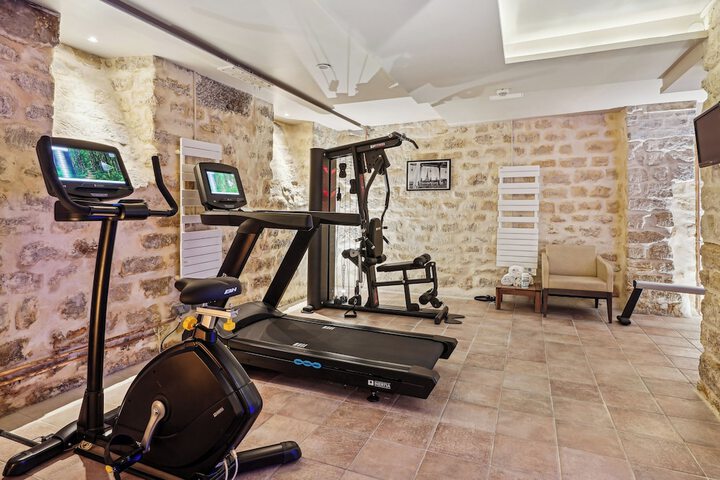 Hotel Gym
