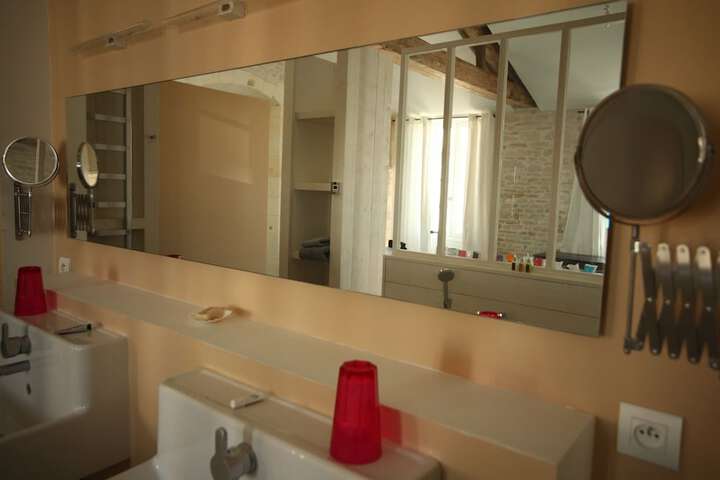 Room 96 of 105
