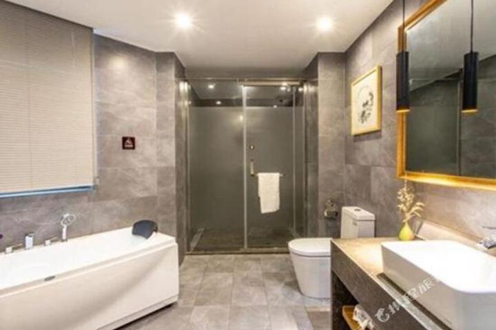 Qianna Yuanshuo Boutique Hotel (Suzhou Hanshan Temple Fengqiao Scenic Area)