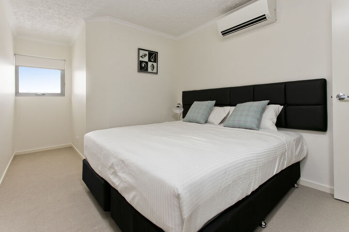 Room 5 of 21