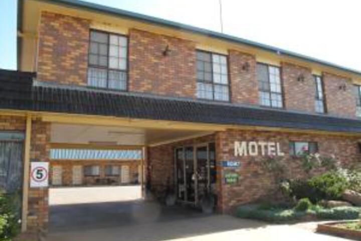 Hotel 17 of 51