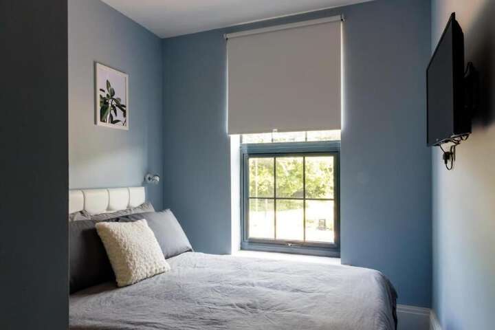 Room 5 of 19