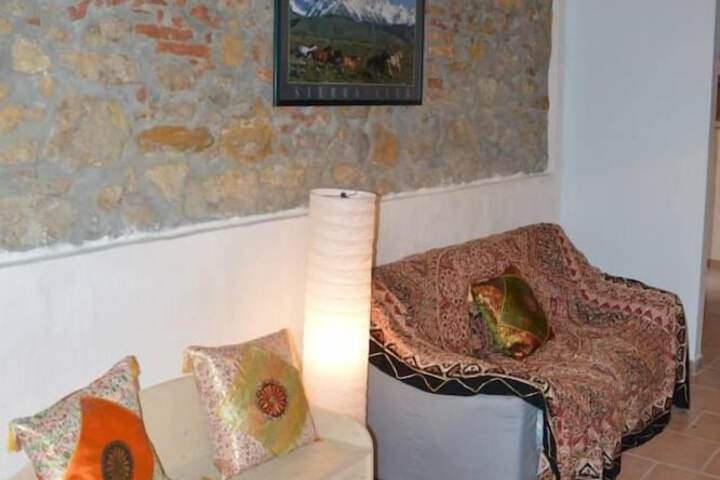 Room 8 of 24