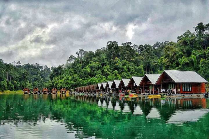 Orchid Lake House