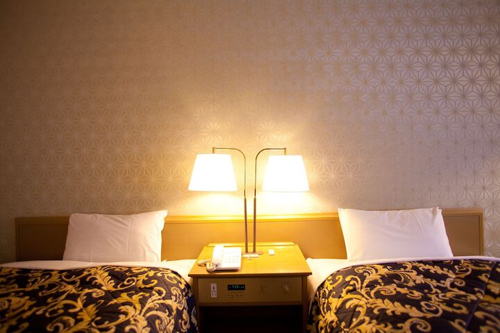 Room 10 of 51