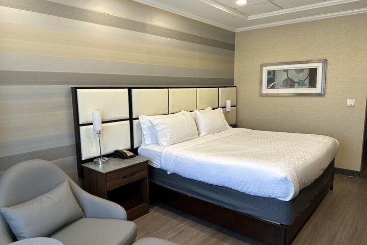 Room 11 of 49