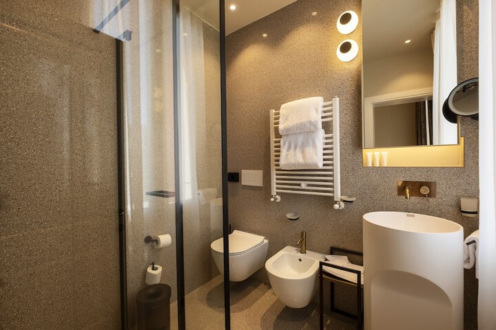 Bathroom Interior Photo