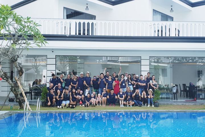 Pool 84 of 143
